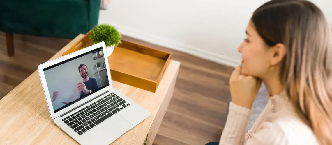 Psicanalista brasileiro no exterior - Cláudio Akimoto - Psicanalista Online: para brasileiros no exterior que buscam terapia online!