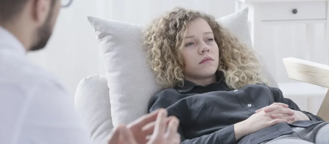 Terapia Psicanalítica - Cláudio Akimoto: descubra neste artigo o que é a terapia de orientação psicanalítica e como se beneficiar dela!